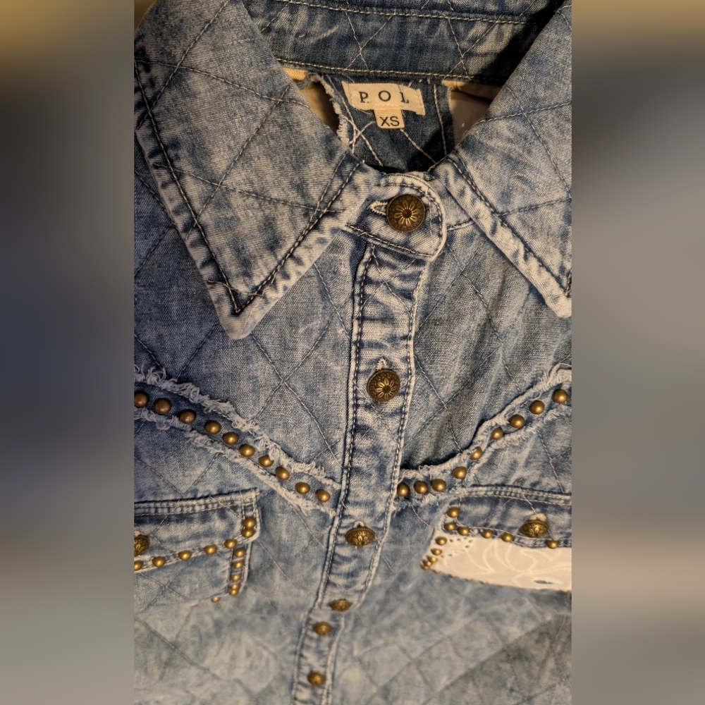 NEW! POL Blue Quilted Denim Jacket Western Inspired Studs & Eyelet Detail - Picture 16 of 16